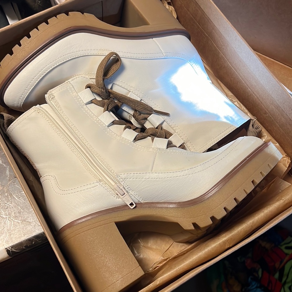 Lucky brand boots ❤️❤️❤️